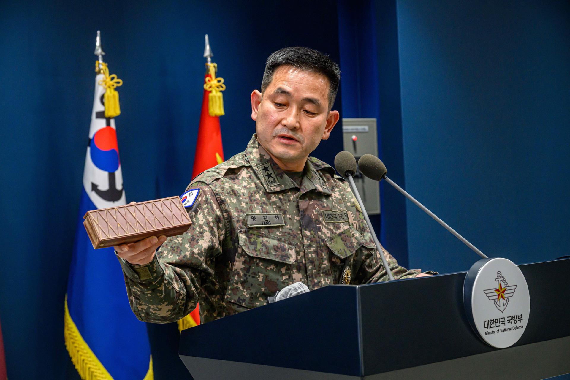 Unification ministry vows dialogue over hard-line response to DMZ blast