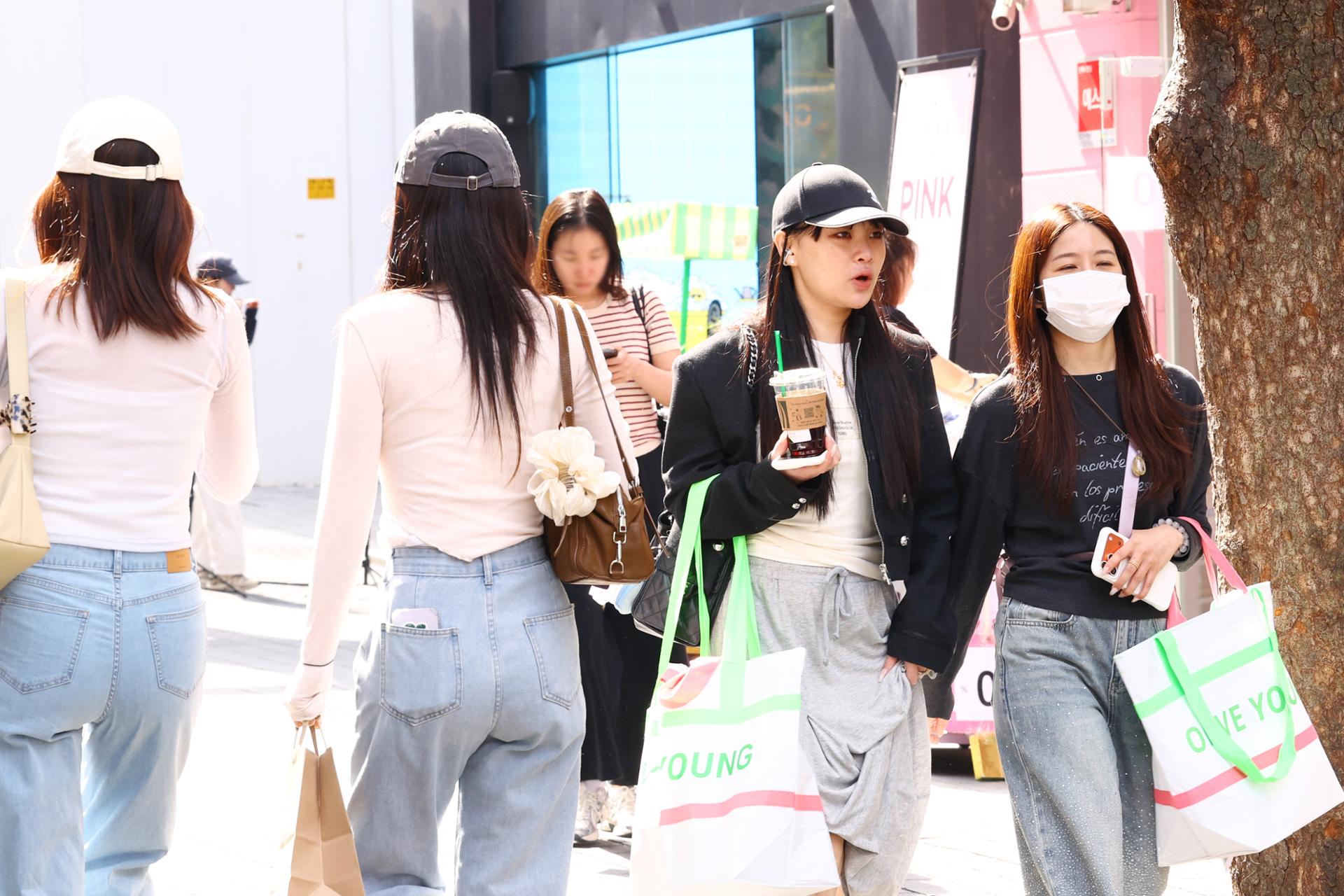Foreign visitors to Seoul up 22% through August