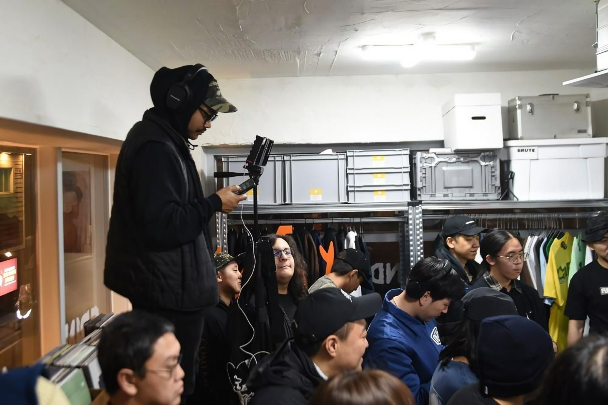 Underground show brings together 11 bands in Sinchon