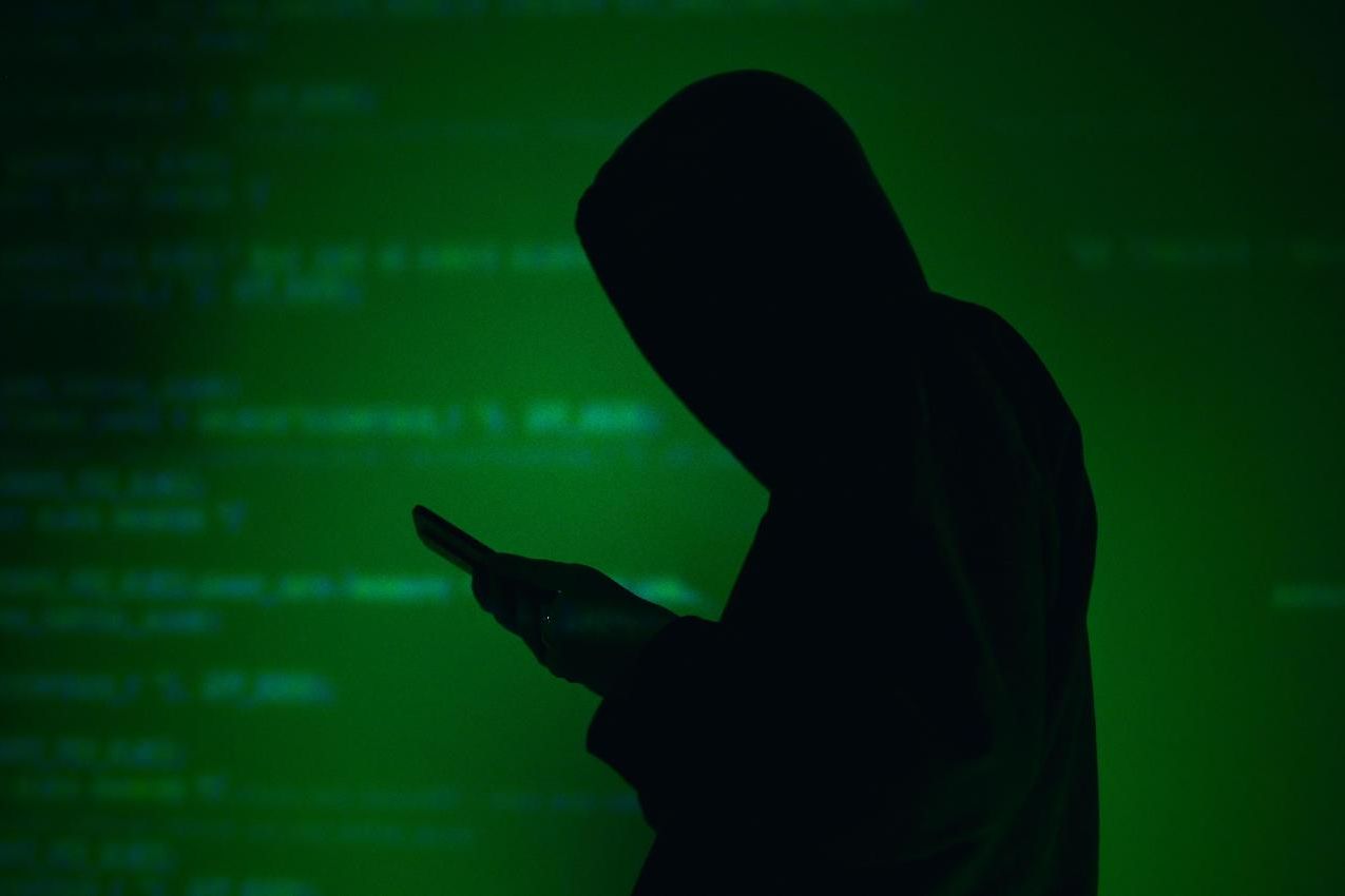 Police officer arrested over AI-generated sexual deepfakes