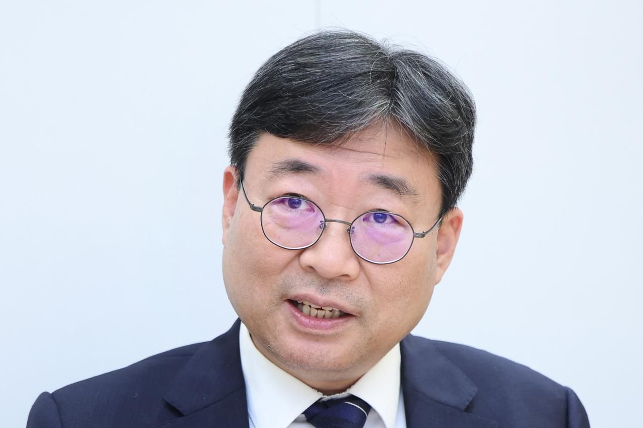 President appoints economic growth secretary as new policy chief
