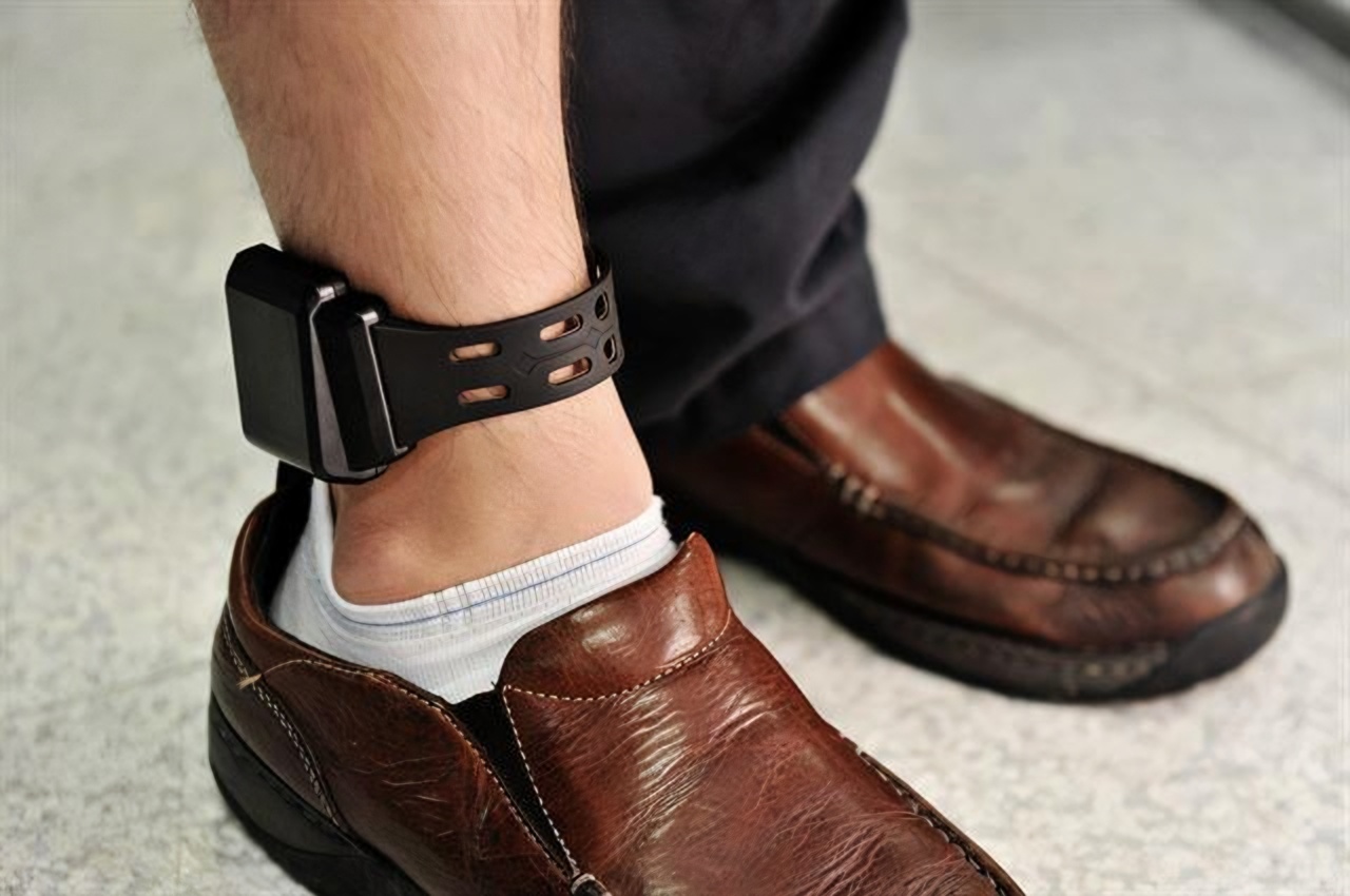 Police short of officers to monitor electronic anklet wearers despite rising violations