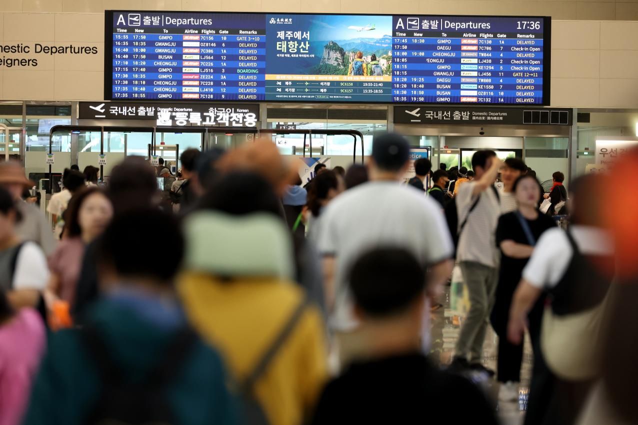 Excessive questions from relatives top list of Chuseok irritations